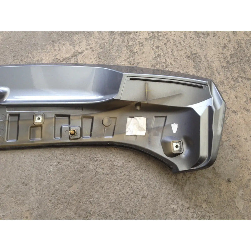 Spoiler De Cajuela Para Mitsubishi Eclipse Cross 2018, 2019, 2020 - Original Plateado