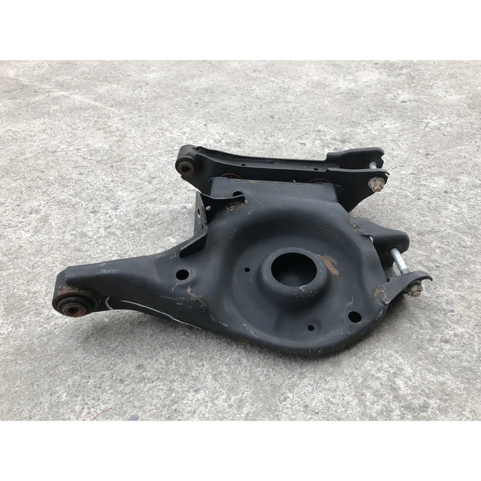 Horquilla Trasera Derecha Para Nissan Altima 2019, 2020, 2021, 2022, 2023, 2024 - Motor 2.5 Litros, 4 Cilindros - Original