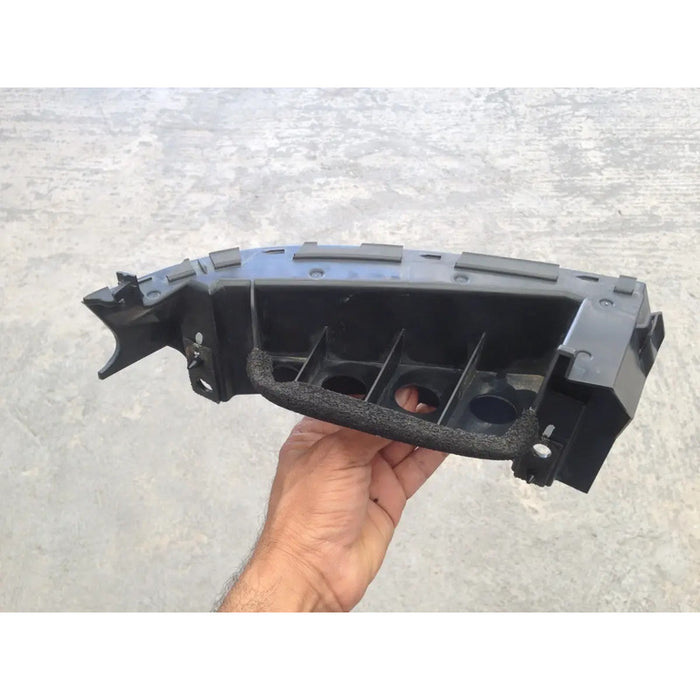 Guia Defensa Trasera Derecha Para Subaru Legacy 2006, 2007, 2008, 2009