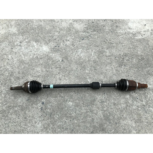 Junta Homocinetica Delantera Derecha Para Nissan Versa 2012, 2013, 2014, 2015, 2016, 2017, 2018, 2019 Motor 1.6 Original