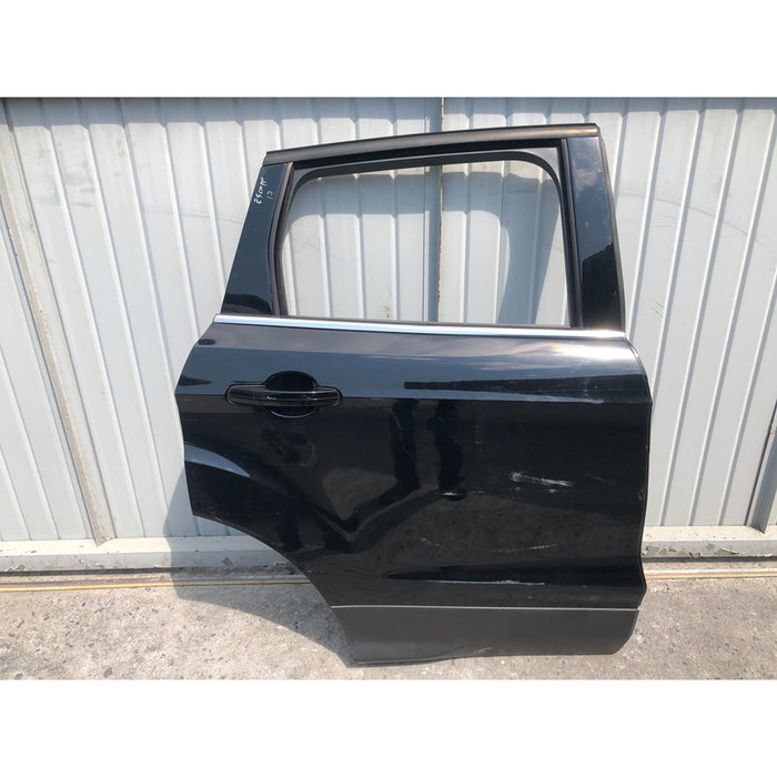 Puerta Trasera Derecha Ford Escape 2013 - 2019