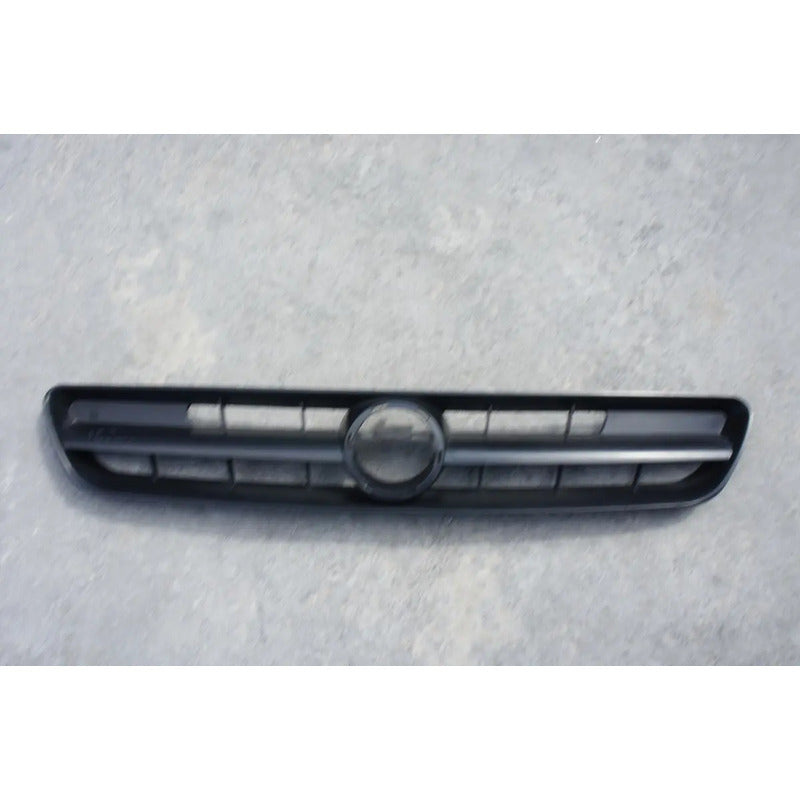 Parrilla Para Chevrolet Corsa 2003, 2004, 2005, 2006, 2007 Mate