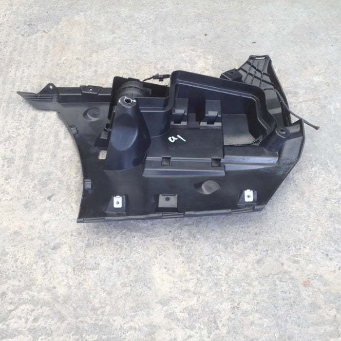 Guia Defensa Trasera Derecha Para Bmw 528i 2011, 2012, 2013