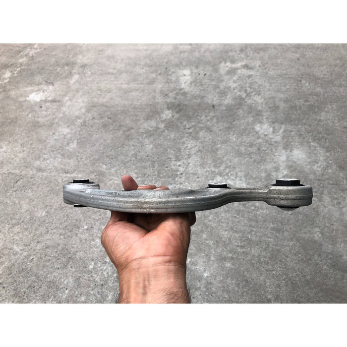 Tirante Trasero Superior Izquierdo Audi A4 2017 Al 2022 2.0