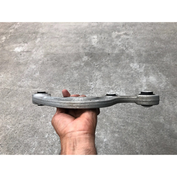 Tirante Trasero Superior Izquierdo Para Audi A4 2017, 2018, 2019, 2020, 2021, 2022 - Motor 2.0 Litros, 4 Cilindros, Original