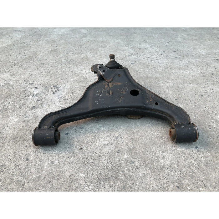 Horquilla Delantera Izquierda Inferior Nissan Frontier 2005 2006 2007 2008 2009 2010 2011 2012 2013 2014 2015 2016 2017 2018 2019, Original