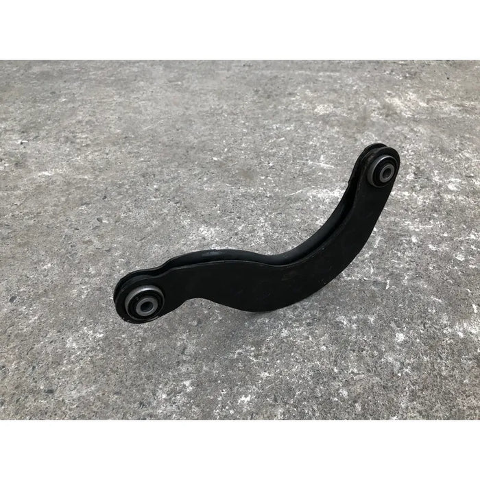 Tirante Trasero Derecho Superior Para Ford Focus 2012, 2013, 2014, 2015, 2016, 2017, 2018 - Motor 2.0 Litros, 4 Cilindros - Original