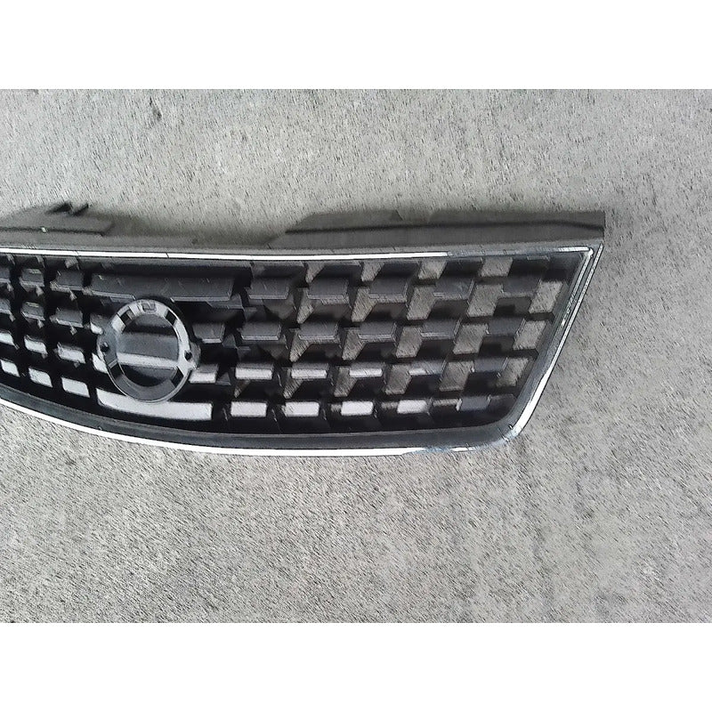 Parrilla Superior Para Nissan Sentra 2007, 2008, 2009 Cromado