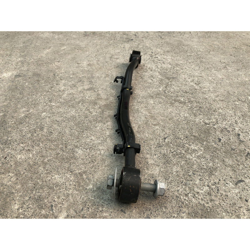 Tirante Trasero Derecho Inferior Para Dodge Charger 2015, 2016, 2017, 2018, 2019, 2020, 2021, 2022, 2023 - Motor 3.6 Litros, V6, Original