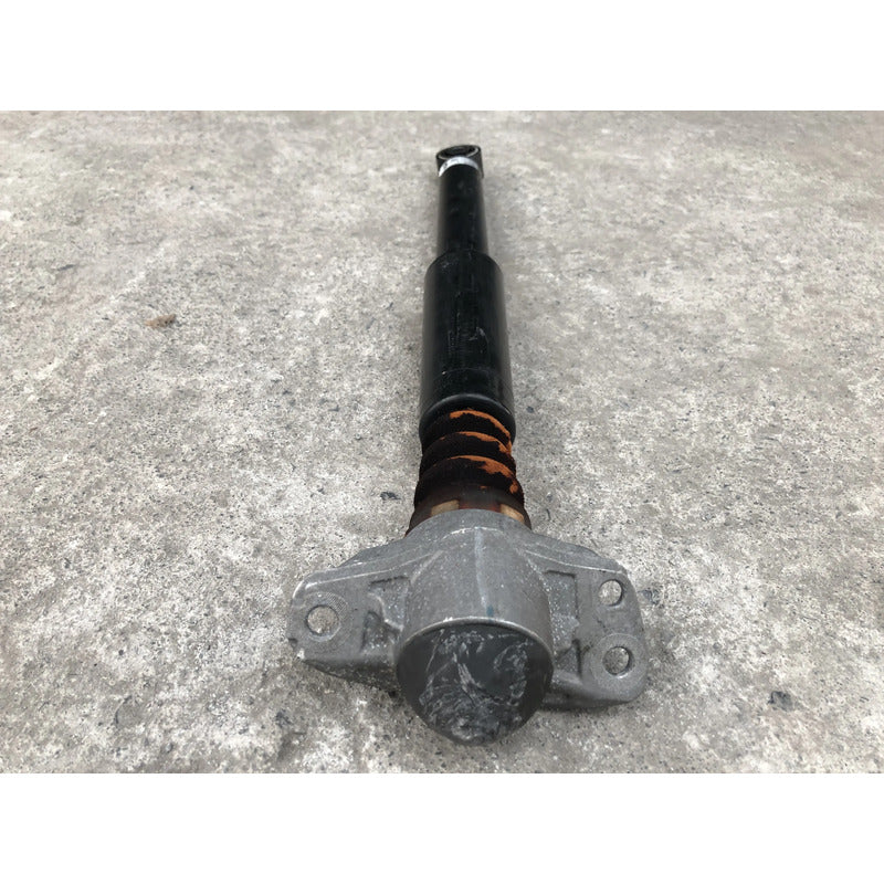 Amortiguador Trasero Izquierdo Para Volkswagen Passat 2012, 2013, 2014, 2015, 2016, 2017, 2018, 2019, 2020, 2021 Motor 2.0 Original