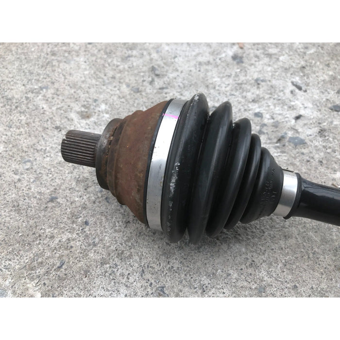 Junta Homocinetica Delantera Izquierda Para Volkswagen Jetta 2005, 2006, 2007, 2008, 2009, 2010, 2011, 2012, 2013, 2014, 2015, 2016, 2017, 2018 Motor 2.5 Original