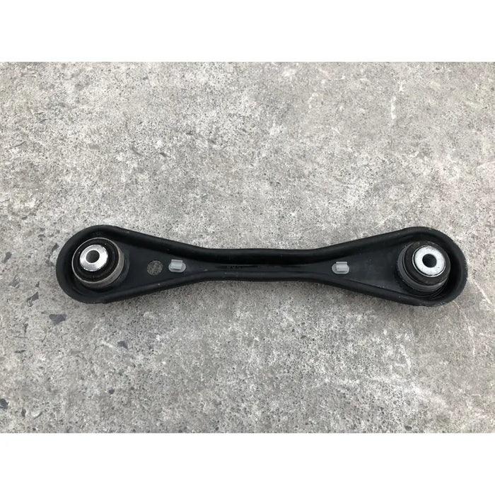 Tirante Trasero Derecho Inferior Chevrolet Blazer 2019, 2020, 2021, 2020, 2023 Para Motor 2.5 Litros