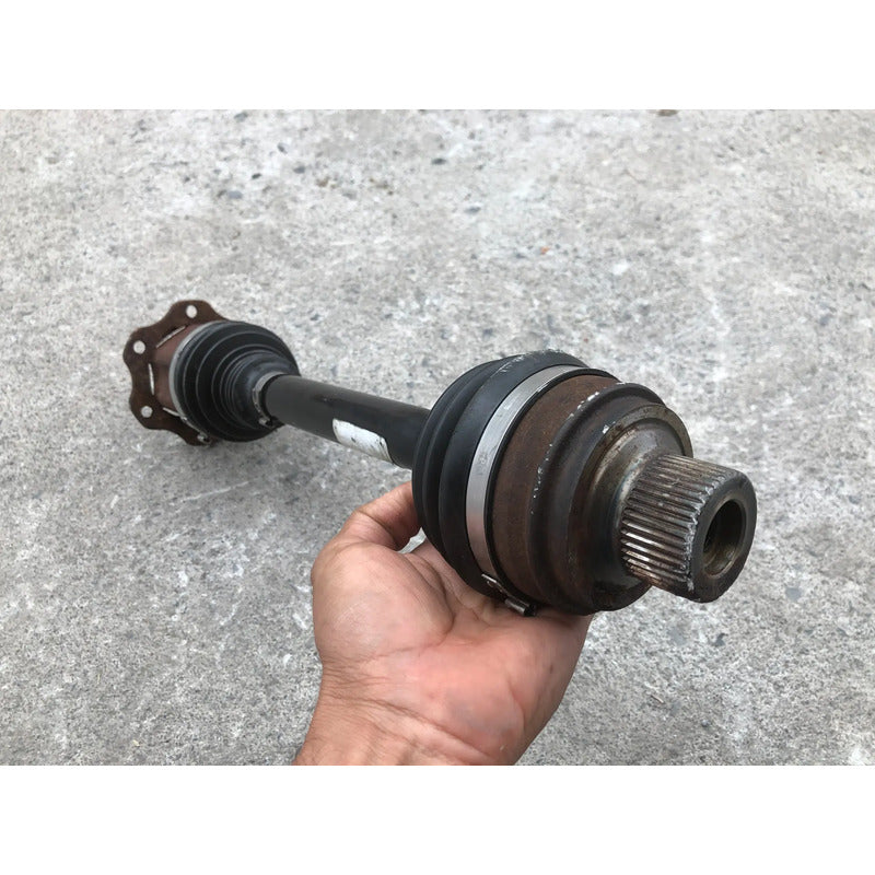 Junta Homocinetica Delantera Izquierda para Audi A5 2008, 2009, 2010, 2011, 2012 Motor 2.0