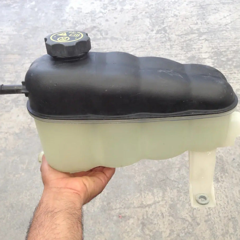 Deposito De Anticongelante Para Chevrolet Tahoe 2007, 2008, 2009, 2010, 2011, 2012, 2013, 2014 (original)