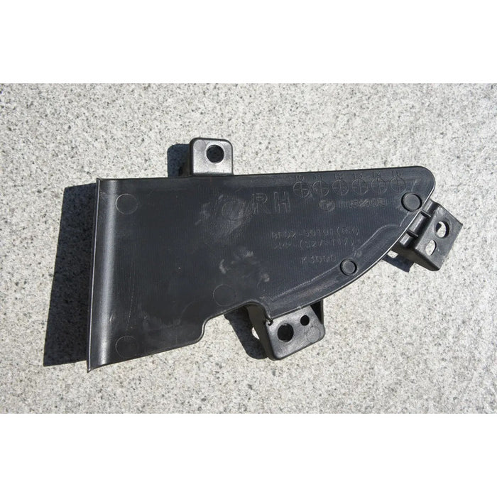 Bisel Delantero Derecho Para Mazda 3, Mazda3 2012-2013 - Original Negro