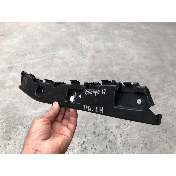 Guia Defensa Trasera Izquierda Ford Escape 2017 2018 2019
