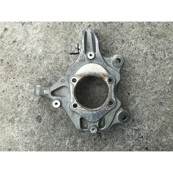 Mango Delantero Derecho Para Chrysler Pacifica 2017, 2018, 2019, 2020, 2021, 2022, 2023 - Motor 3.6 Litros, 6 Cilindros - Original