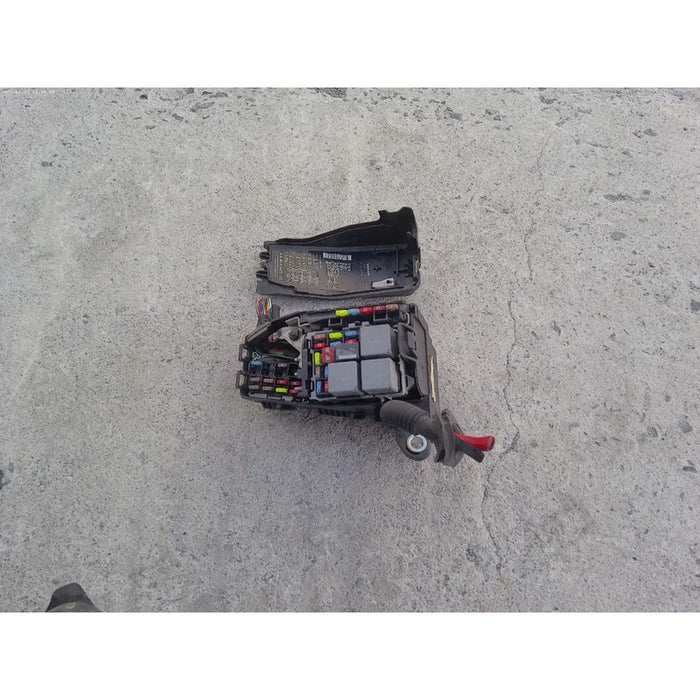 Caja De Fusibles Para Volvo S60 2012, 2013, 2014 (motor 2.5)