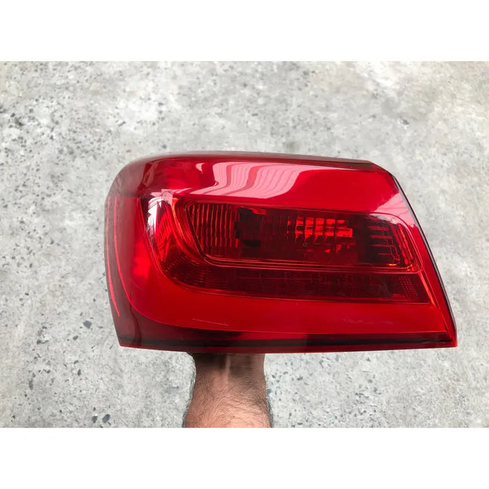 Calavera Izquierda Original Forte Coupe 2014 2015 2016 2017 Izquierdo/conductor Rojo