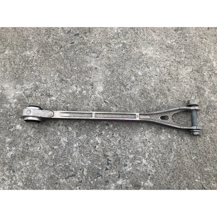 Tirante Trasero Derecho Inferior Para Dodge Charger 2015, 2016, 2017, 2018, 2019 - Motor 3.6 Litros, V6, Original