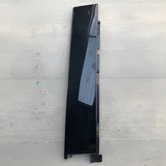 Moldura De Marco Puerta Hacia Adelante Ford Focus 2012-2018 Negro