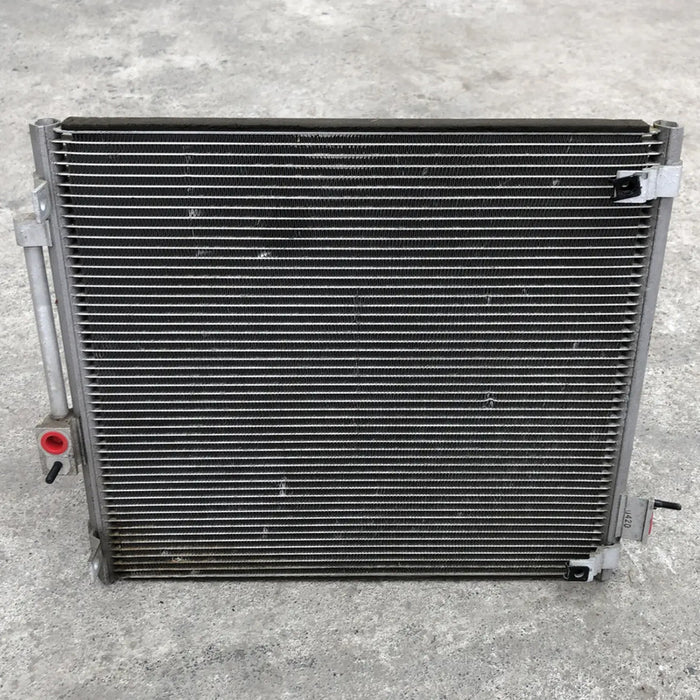 Condensador Para Tesla Model S Izquierdo 2012, 2013, 2014, 2015, 2016, 2017, 2018, 2019, 2020 - Original