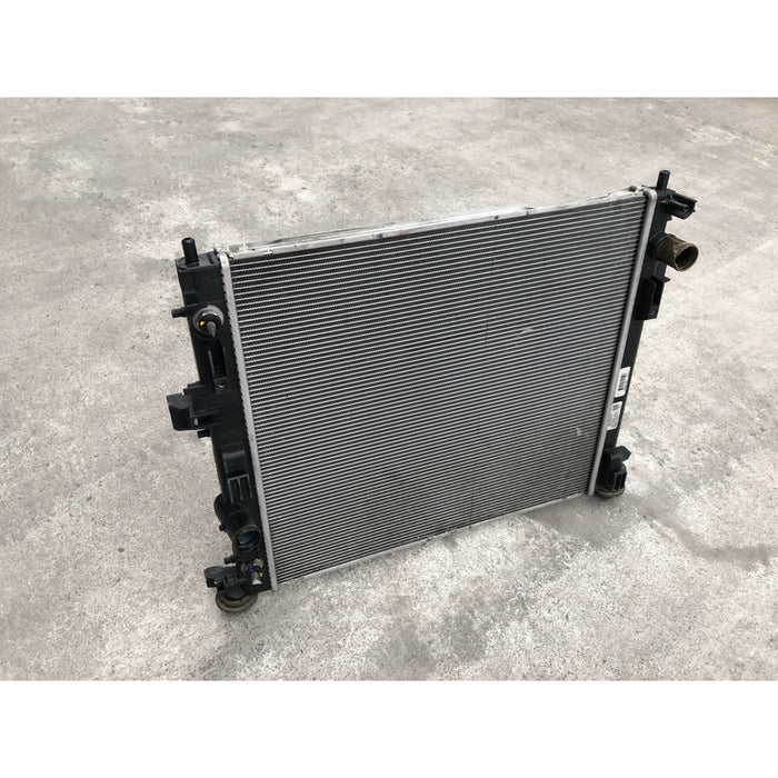 Radiador Original Para Camaro 2016 Al 2020 Motor 3.6