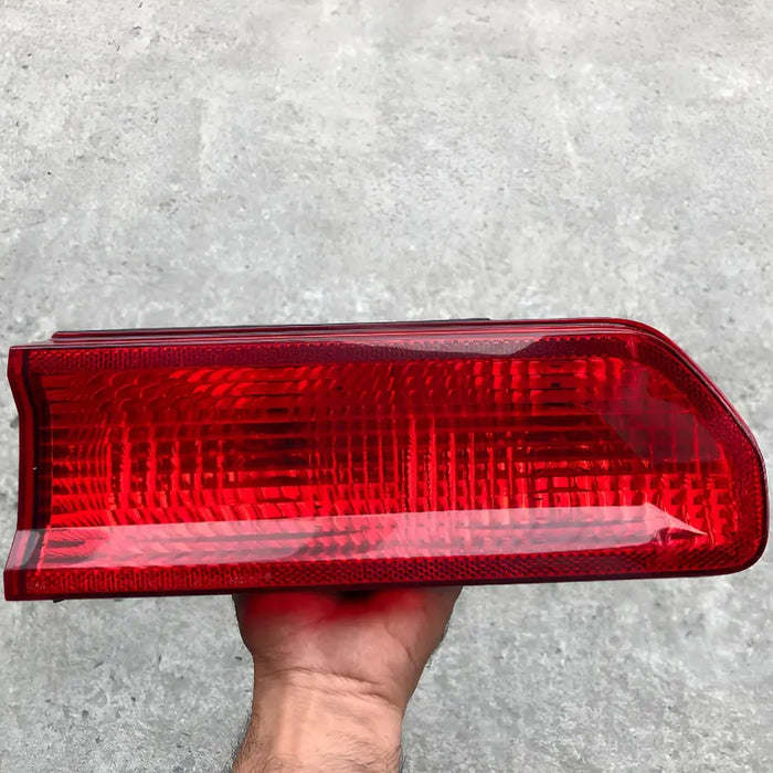 Calavera Derecha Para Dodge Challenger 2008, 2009, 2010, 2011, 2012, 2013, 2014, Original Derecho/pasajero Rojo