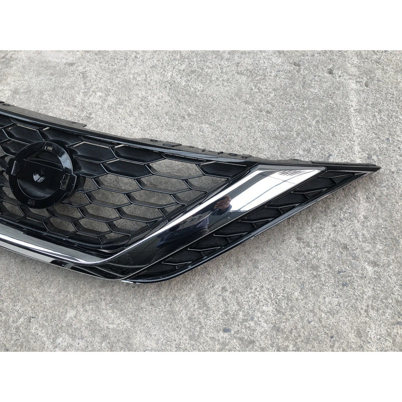 Parrilla Original Para Nissan Sentra 2016, 2017, 2018, Original Cromado