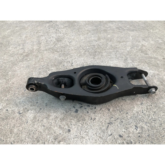 Horquilla Trasera Derecha Para Dodge Charger 2015, 2016, 2017, 2018, 2019, 2020, 2021 Motor 3.6