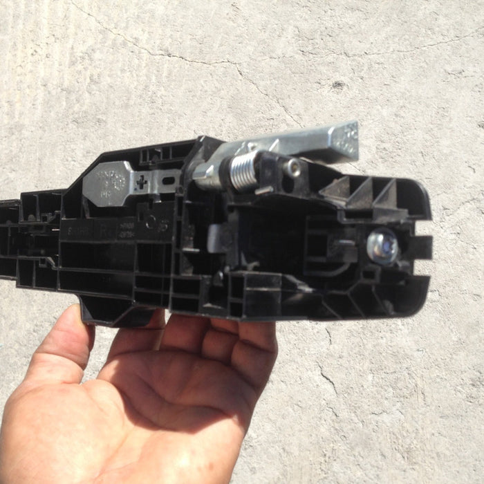 Manija Puerta Trasera Derecha Nissan Note 2014 Al 2018