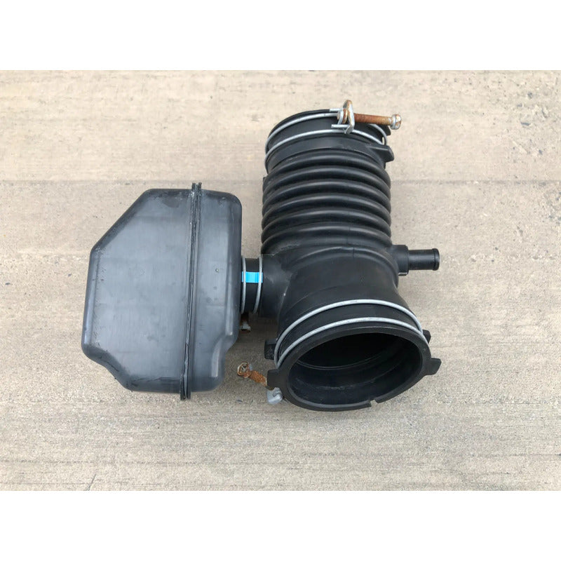 Manguera De Porta Filtro De Aire Para Toyota Camry 2012, 2013, 2014, 2015, 2016, 2017 - Motor L4, 2.5 Litros - Original