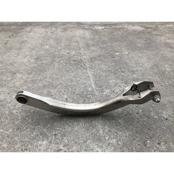 Tirante Trasero Derecho Superior Para Dodge Dart 2013, 2014, 2015, 2016 Motor 2.4