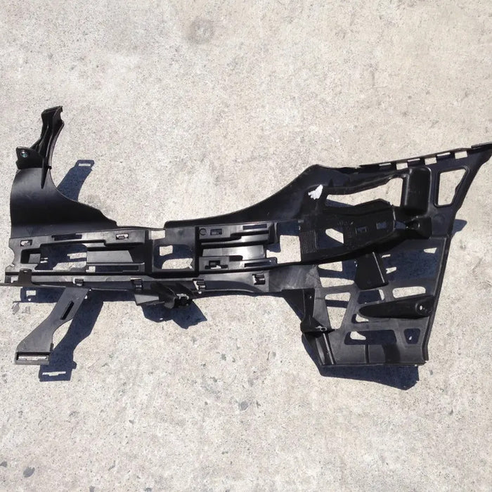 Guia Defensa Delantera Derecha Para Lexus E500 2003, 2004, 2005, 2006, 2007