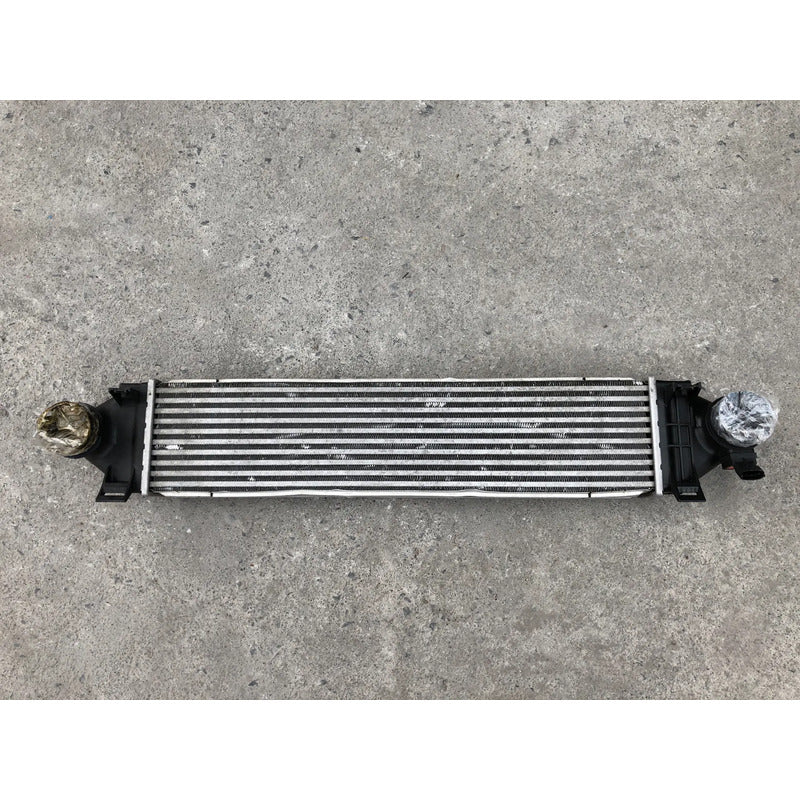 Radiador De Intercooler Para Land Rover Discovery 2012, 2013, 2014, 2015, 2016, 2017 Motor 2.0 Original