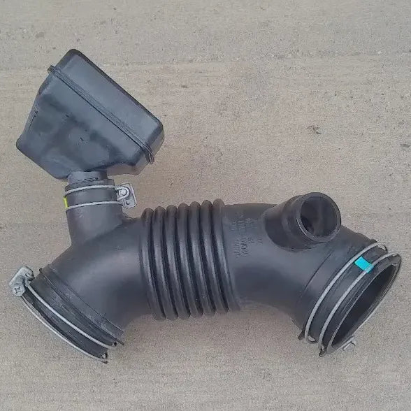 Manguera De Porta Filtro Aire Para Toyota Camry 2012, 2013, 2014, 2015, 2016, 2017 - Motor 2.5 Litros, 4 Cilindros - Original