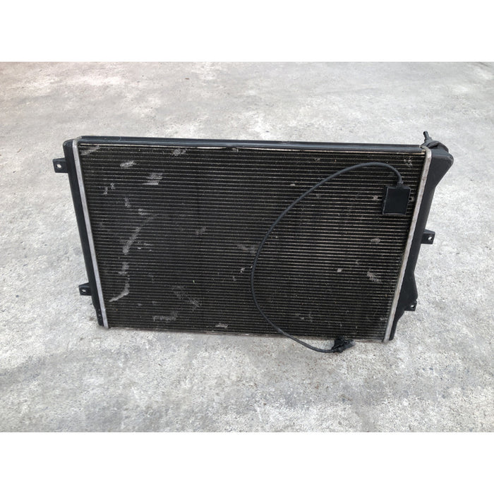 Radiador Original Para Golf Gti 2012 2013 2014 Motor 2.0