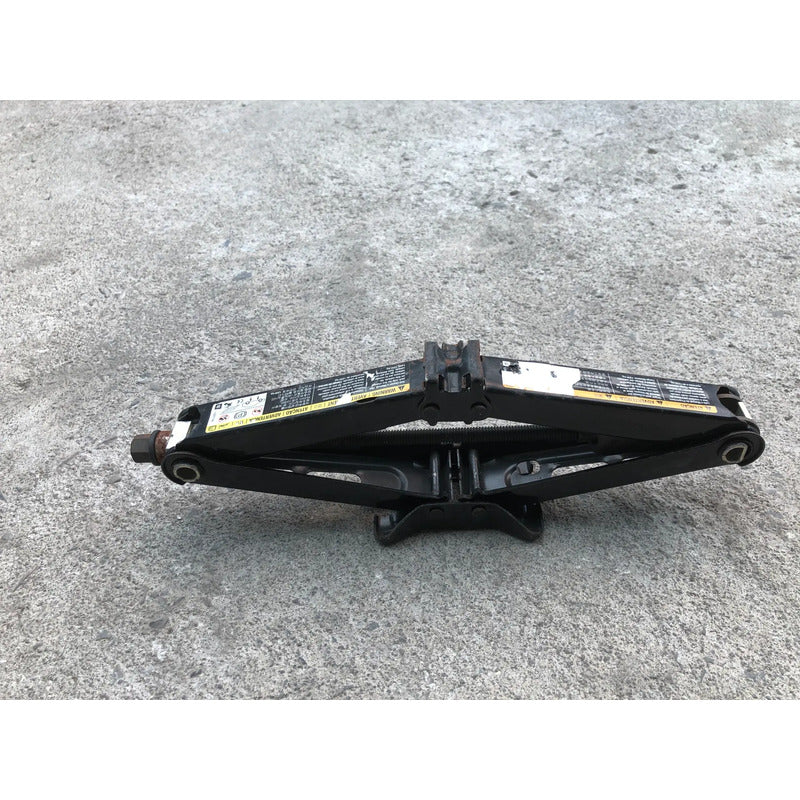Gato De Tijera Para Chevrolet Cruze 2012 Al 2018 (original)