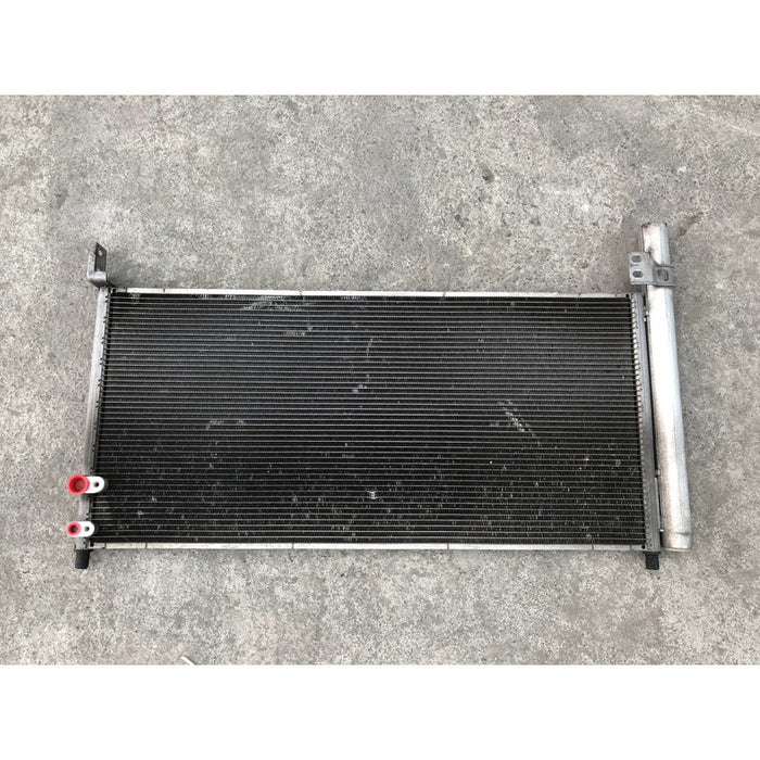 Condensador Para Toyota Prius 2010, 2011, 2012, 2013, 2014, 2015 - Motor 1.8 Litros, 4 Cilindros - Original