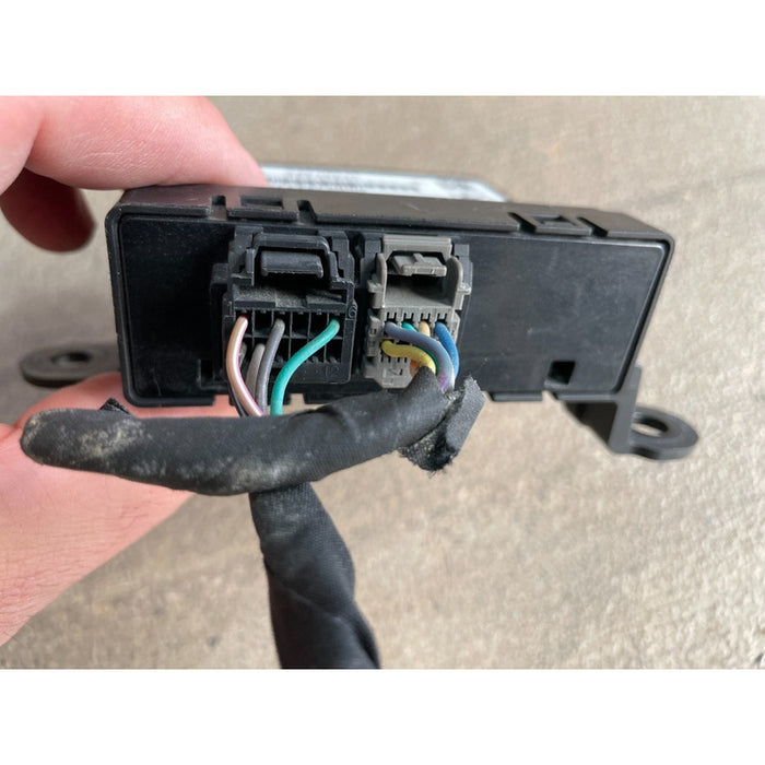 Modulo Reversa Conductor Gmc Yukon 2011 Al 2014