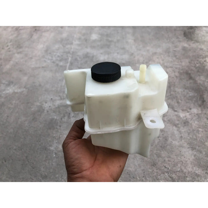 Deposito Bote De Anticongelante Para Nissan Altima 2013, 2014, 2015, 2016, 2017, 2018 - Motor 2.5 Litros, 4 Cilindros - Original