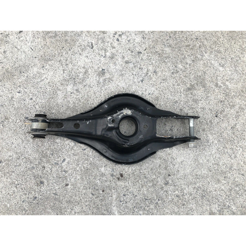 Horquilla Trasera Derecha Para Bmw 328 2014, 2015, 2016, 2017, 2018 Motor 2.0