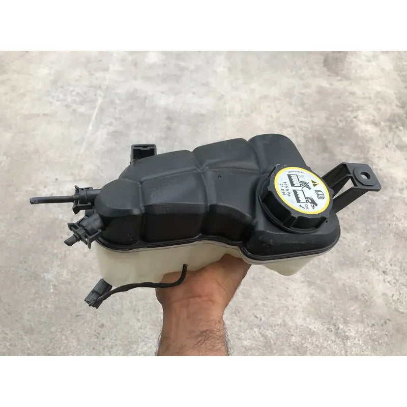 Deposito De Anticongelante Para Audi Q5 2011, 2012, 2013, 2014, 2015, 2016, 2017 Motor 2.0 (original)