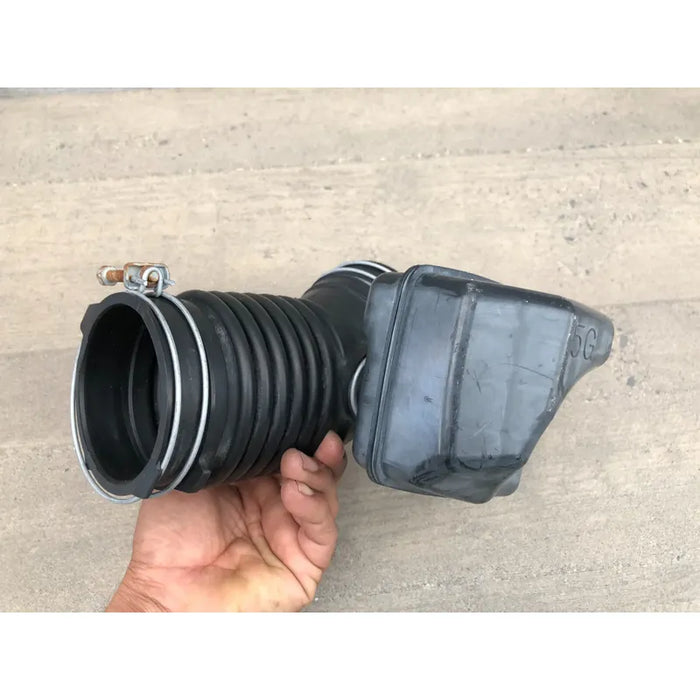Manguera De Porta Filtro De Aire Para Toyota Camry 2012, 2013, 2014, 2015, 2016, 2017 - Motor L4, 2.5 Litros - Original