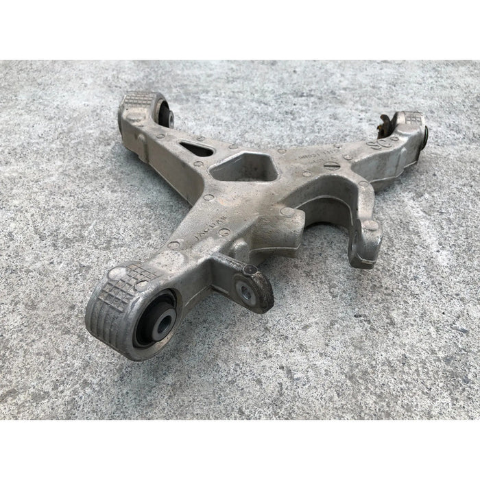 Horquilla Trasera Izquierda Para Jaguar Xf 2009, 2010, 2011, 2012, 2013, 2014, 2015 Motor 3.0 Original