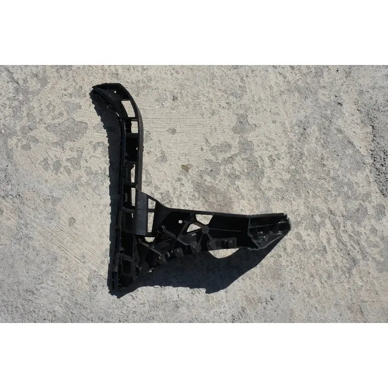 Guia De Defensa Trasera Izquierda Para Volkswagen Jetta 2011, 2012, 2013, 2014, 2015 - Original