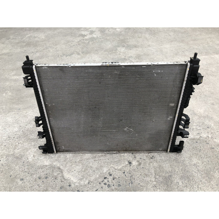 Radiador Original Para Equinox 2018 Al 2021 Motor 2.0