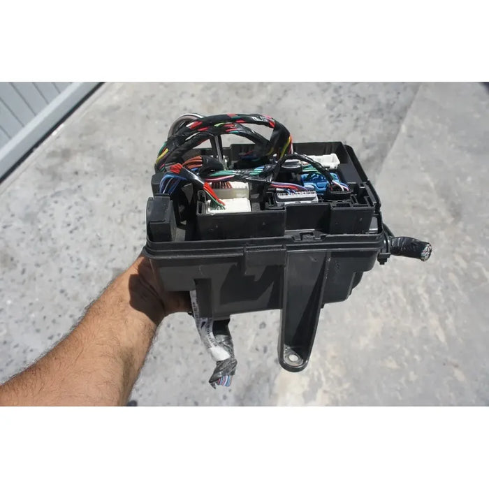 Caja De Fusibles Para Toyota Tundra 2014, 2015, 2016, 2017, 2018, 2019, 2020 (original)
