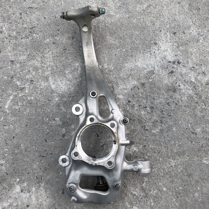 Mango Delantero Derecho Para Audi A4 2017, 2018, 2019, 2020, 2021, 2022, 2023, 2024 - Motor 2.0 Litros, 4 Cilindros - Original