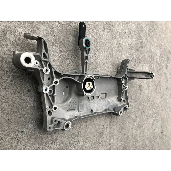 Puente De Suspension Delantero Para Audi Q3 2016 - Motor 2.0 Litros, 4 Cilindros - Original
